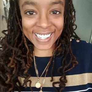 Meet your Posher, Natalie